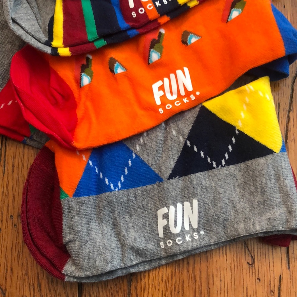 New In Box - FUN SOCKS 4 PACK - Picture 11 of 12